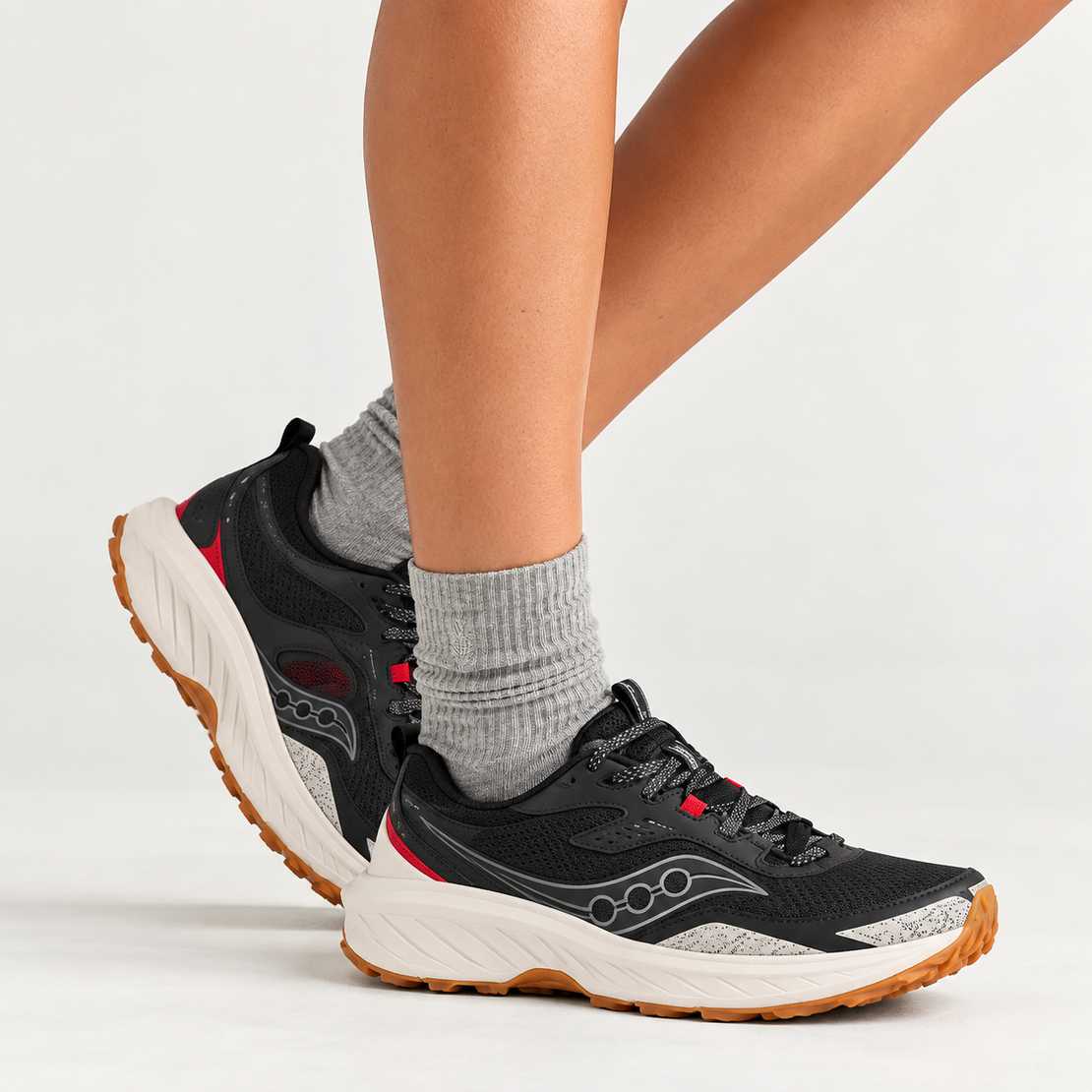 נעלי ריצת שטח והליכה לנשים Saucony Excursion TR18 - ריכוך VERSARUN