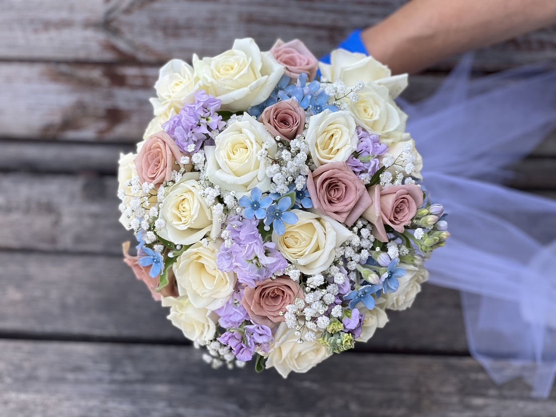 Herodias bridal bouquet