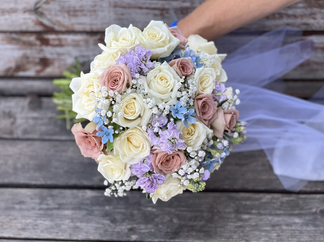 Herodias bridal bouquet