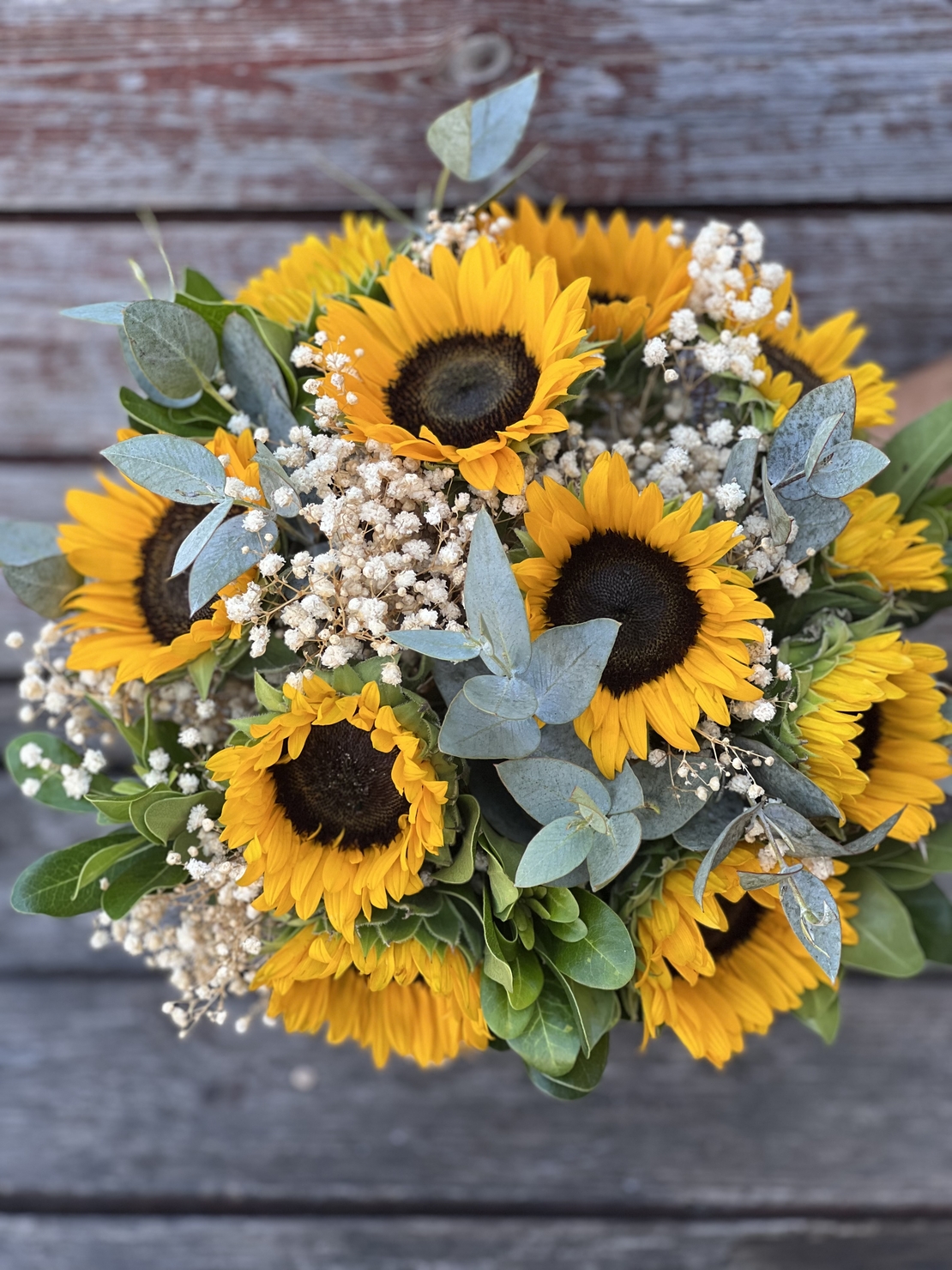 Madeleine bridal bouquet