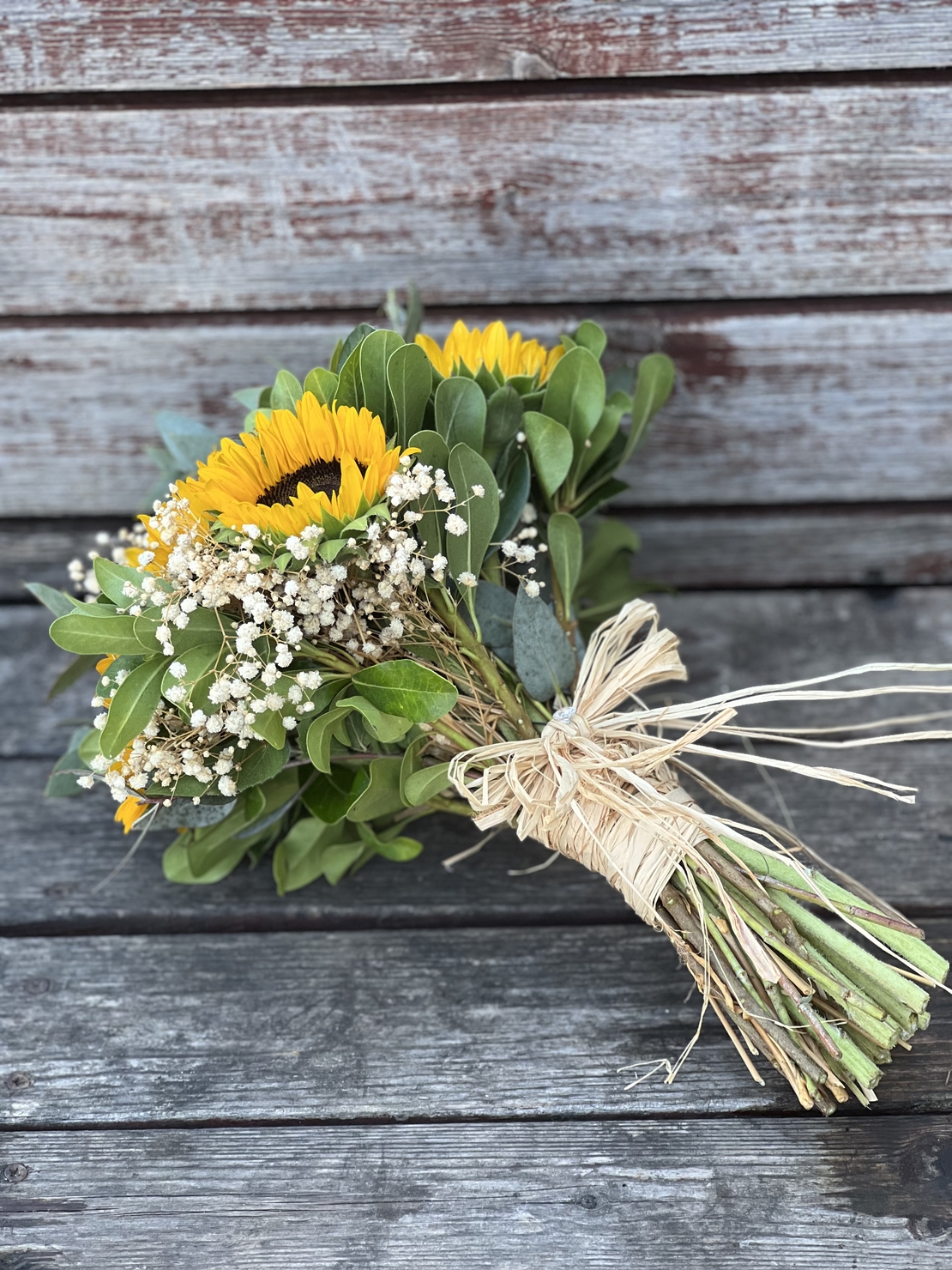 Madeleine bridal bouquet