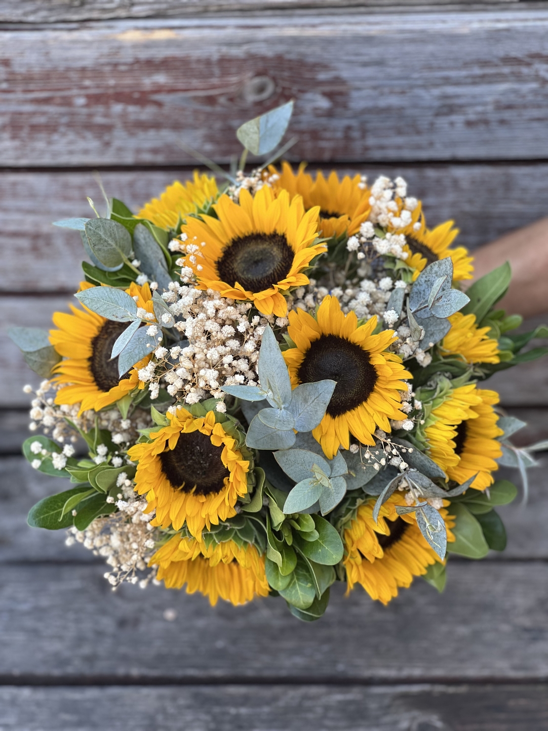 Madeleine bridal bouquet