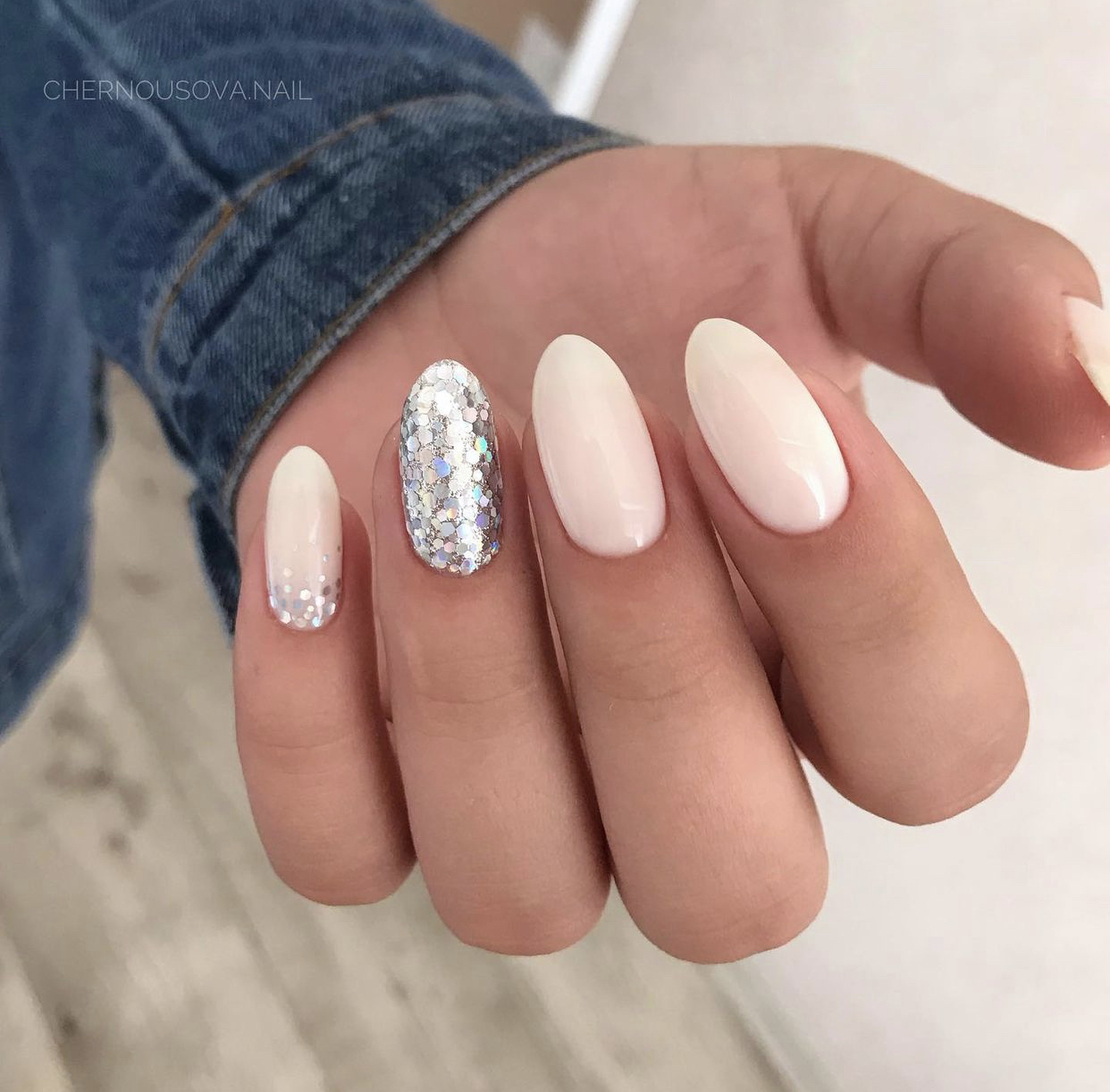 Rock nail ivory skin 360