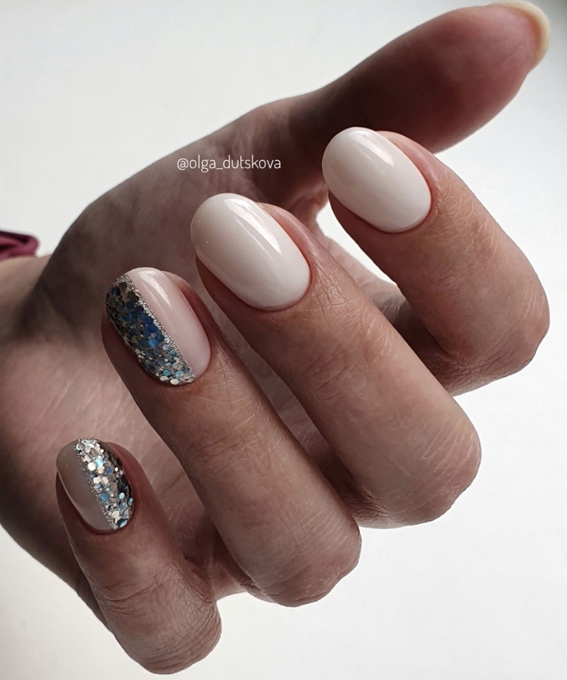 Rock nail ivory skin 360