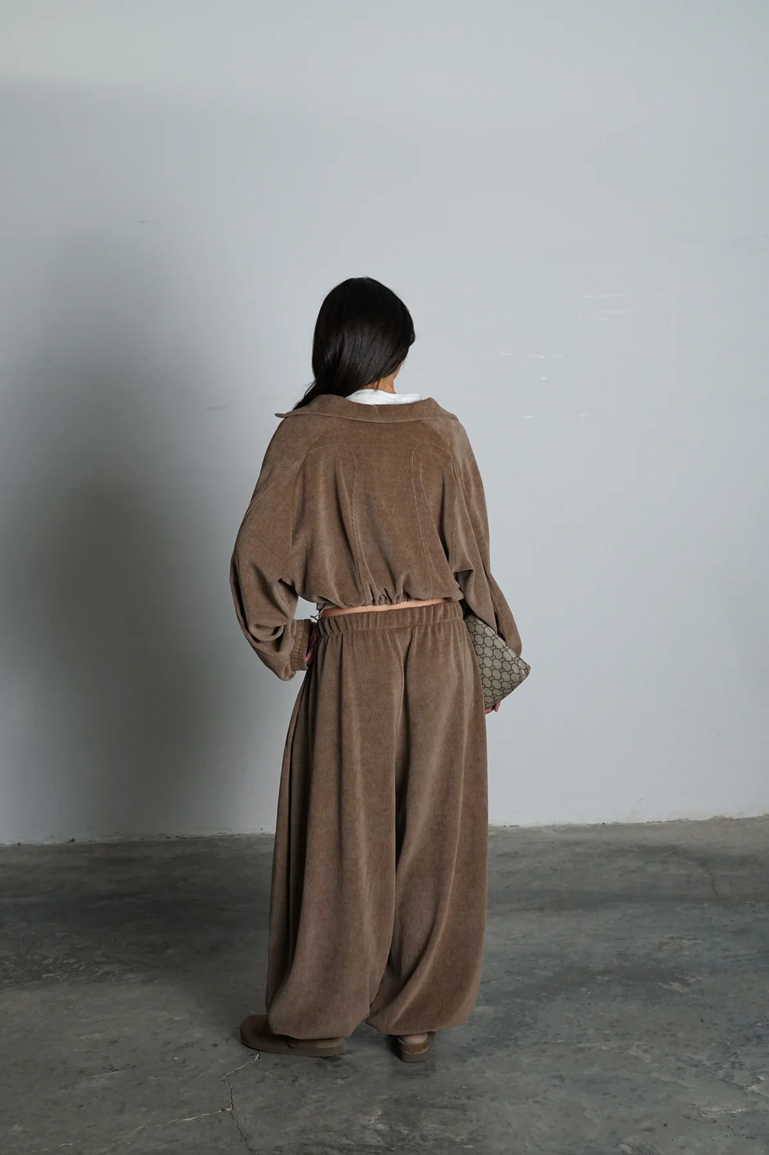 חליפת ריטרי קורדרוי- מוקה