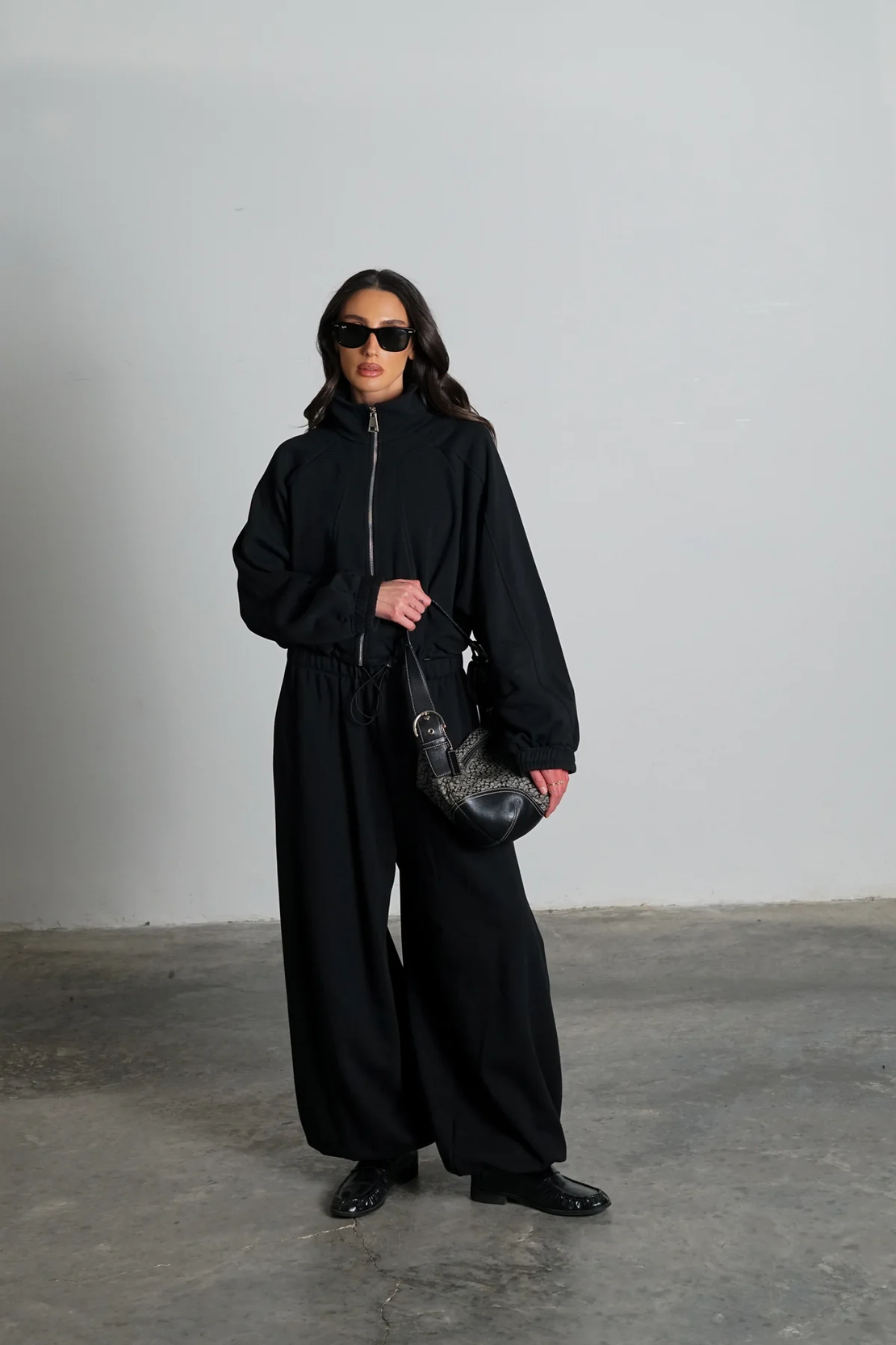 חליפת ריטרי - שחור