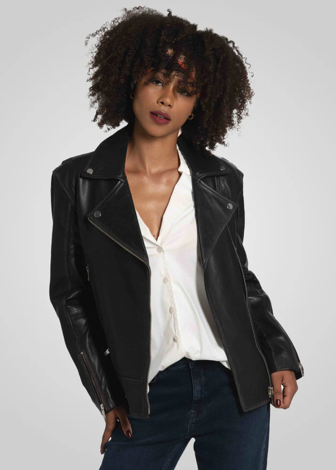 מעיל עור משומן רוכסנים- שחור