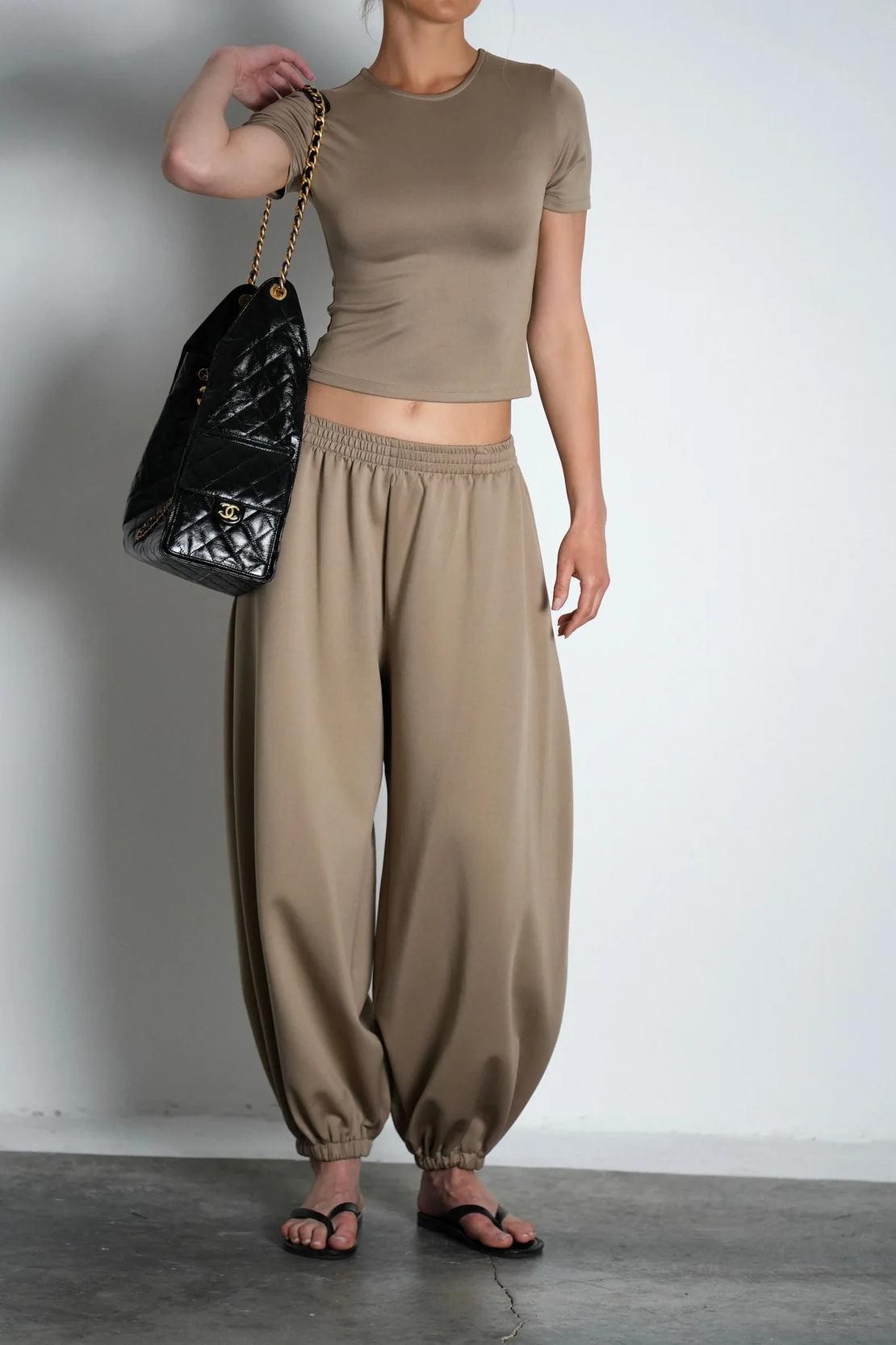 חליפת סופט - מוקה