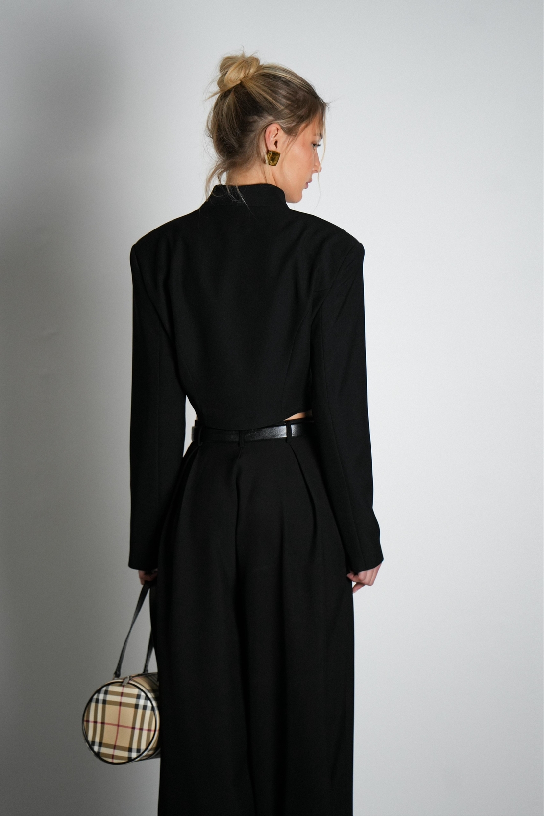 חליפת סיארה - שחור