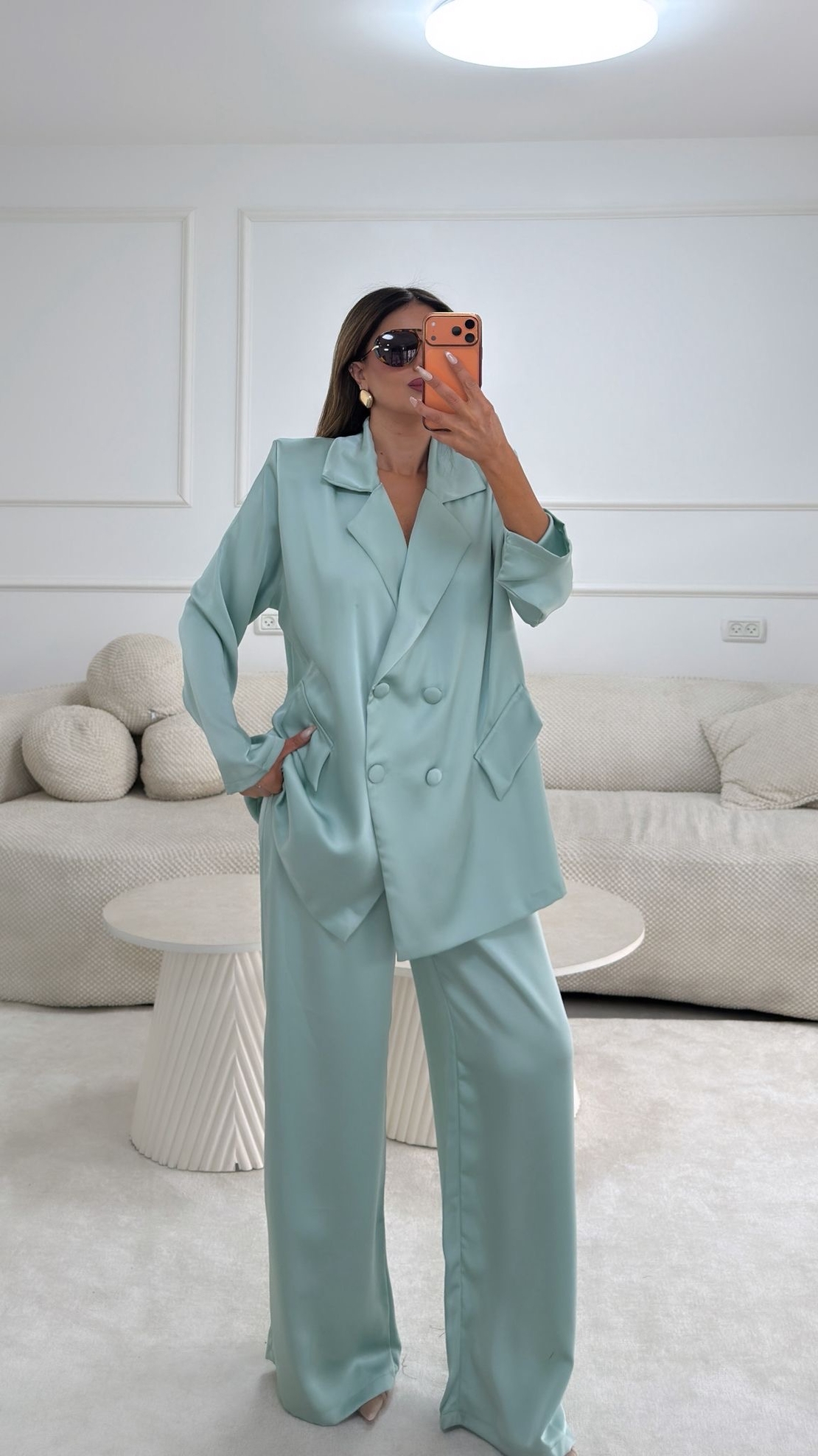 חליפת סאטן כפתורים- מנטה