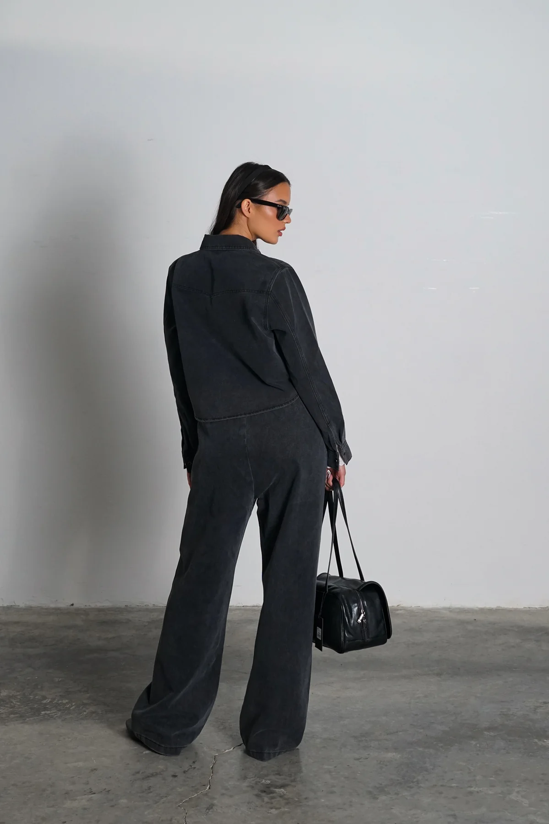 חליפת דנים הנקס