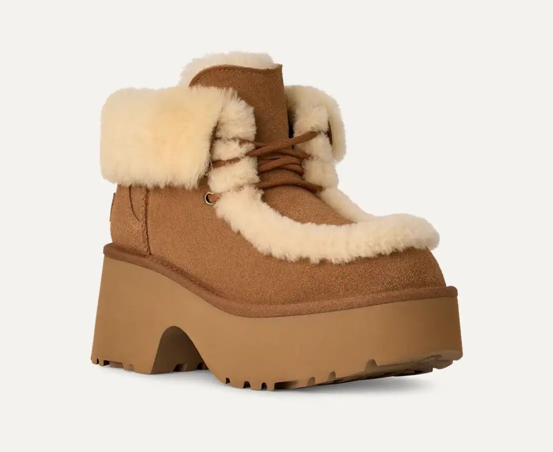 Ugg אסמי לייס אפ