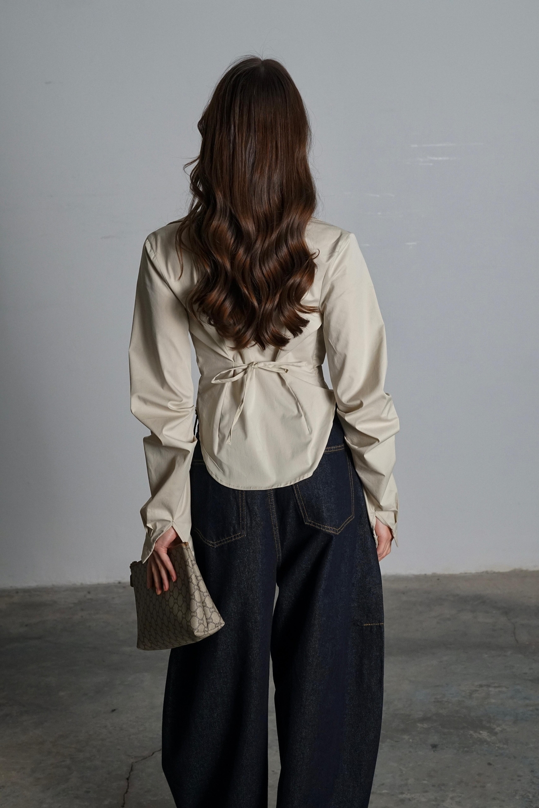 חולצת סאנסה - בז