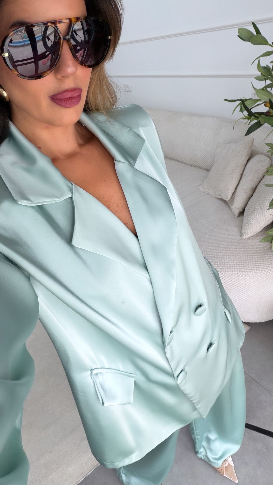 חליפת סאטן כפתורים- מנטה