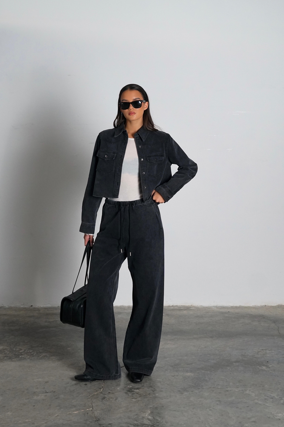 חליפת דנים הנקס