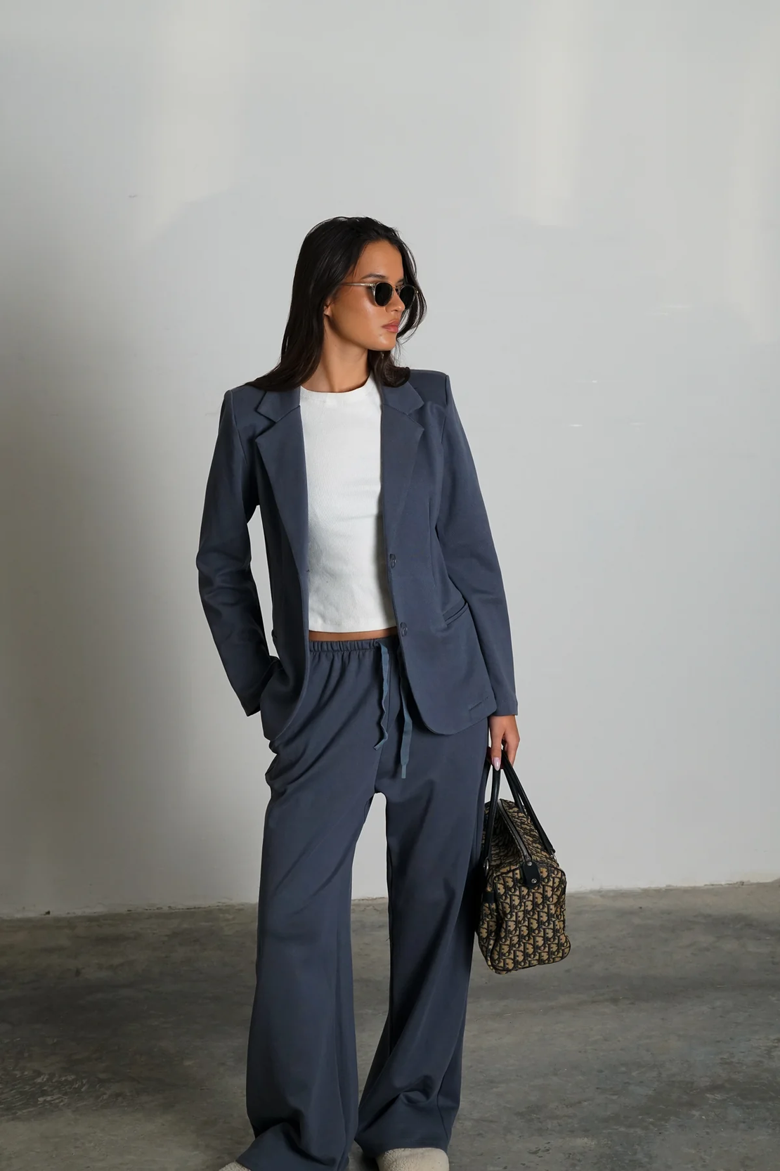 חליפת קנדל - אפור מתכת