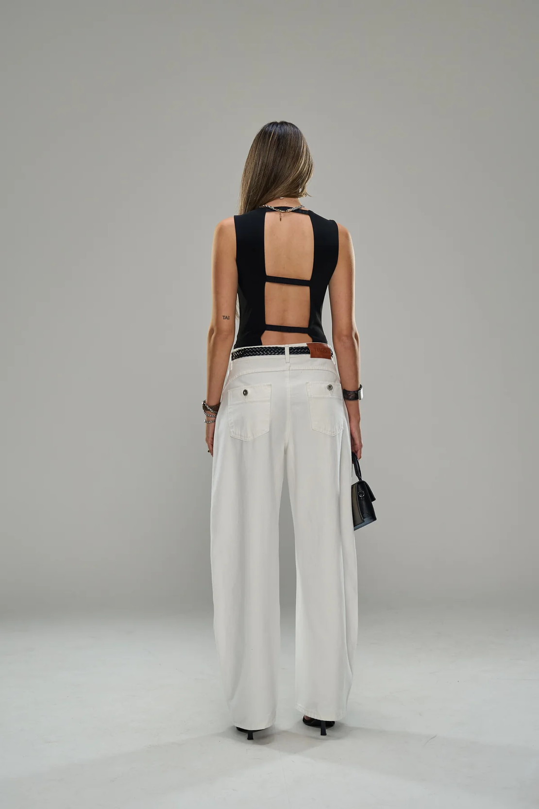 בגד גוף לואיז