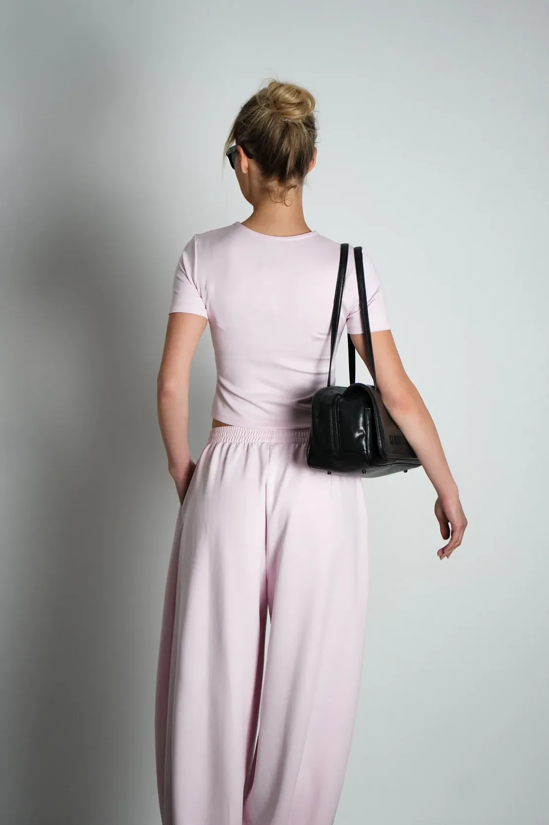 חליפת סופט- ורוד בייבי