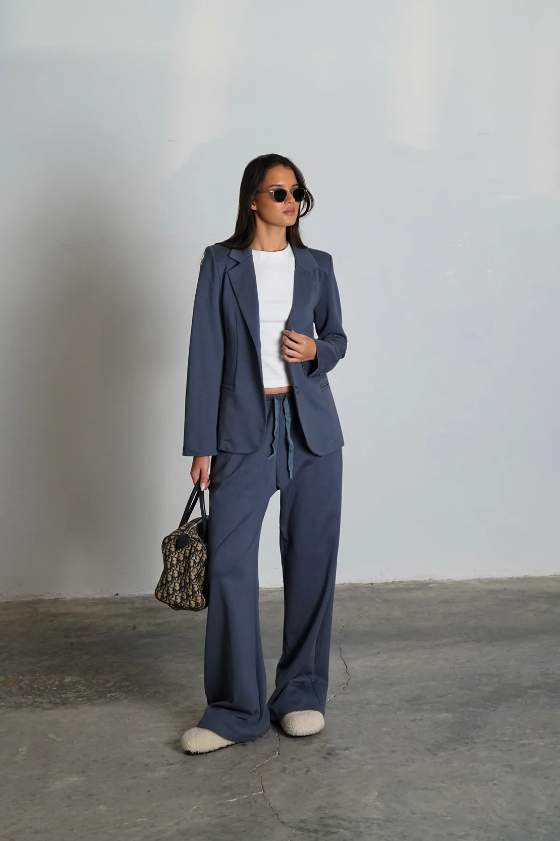 חליפת קנדל - אפור מתכת