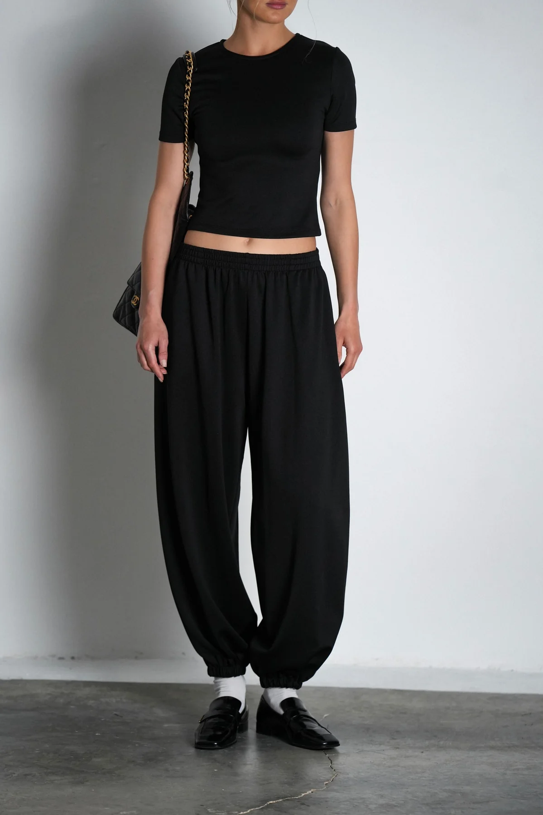 חליפת סופט - שחור