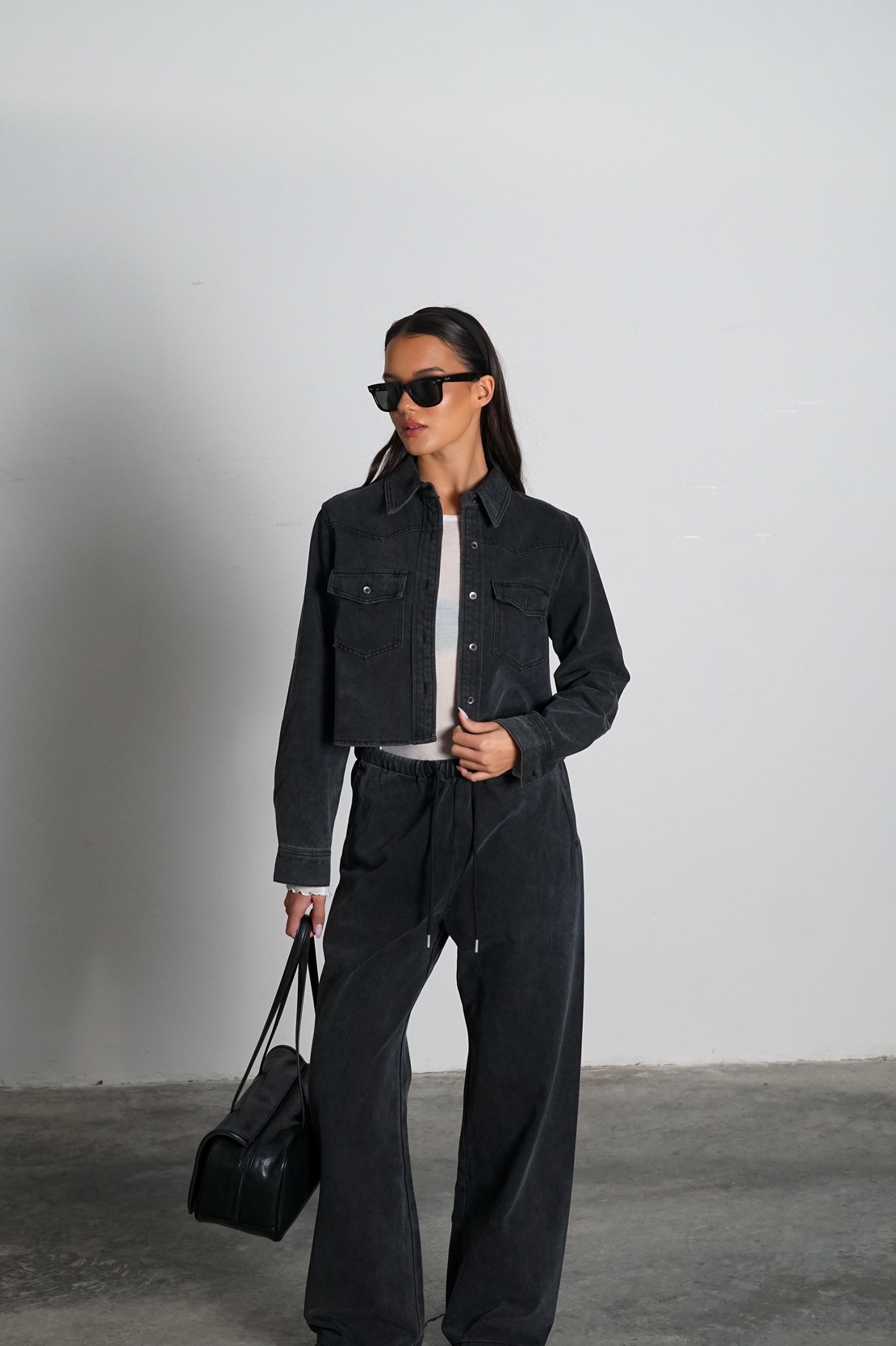 חליפת דנים הנקס