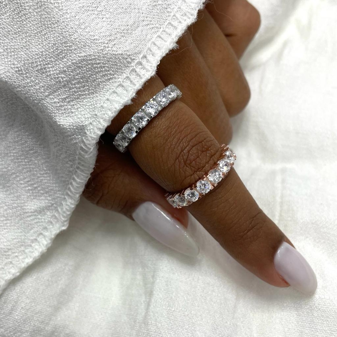 טבעת אינפיניטי אבנים כסופות - כסף 925