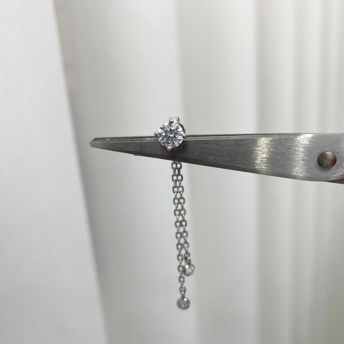 עגיל כסף 925 - זרקון עם שרשרת נופלת