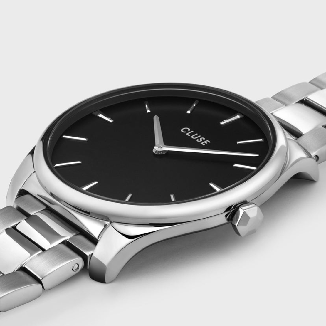  CW11103 Féroce Steel Black, Silver Colour