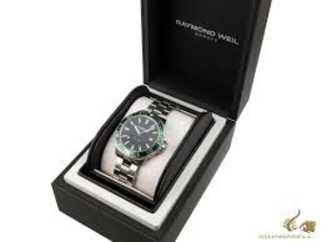 Tango 300 Men's Quartz 8260-ST7-20001