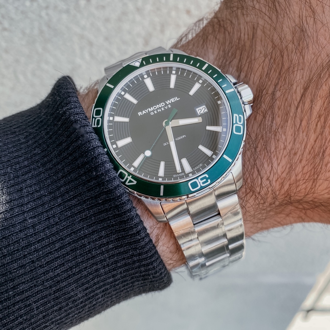 Tango 300 Men's Quartz 8260-ST7-20001