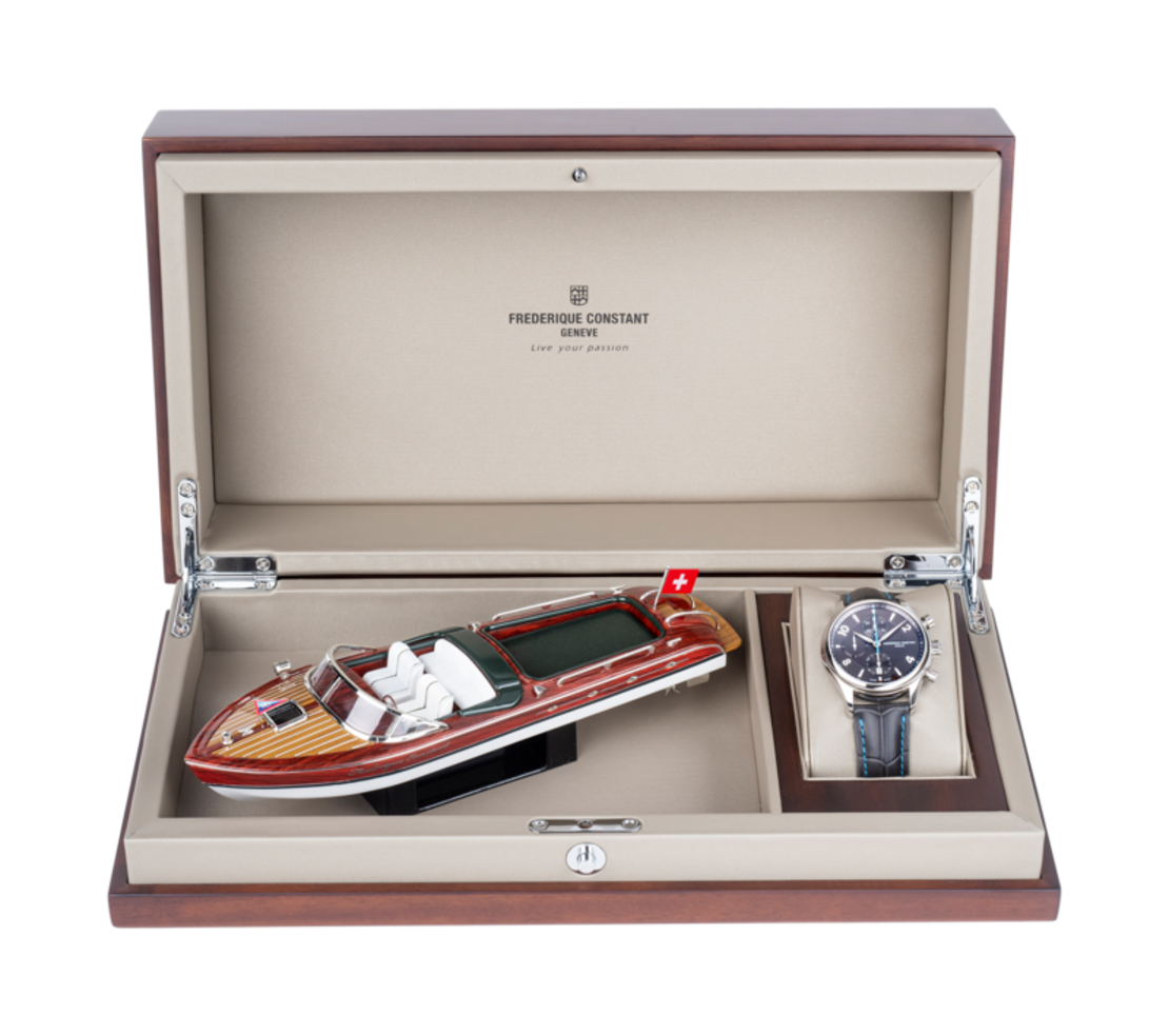 שעון Frederique Constant Runabout RHS Chronograph Automatic FC-392RMG5B6