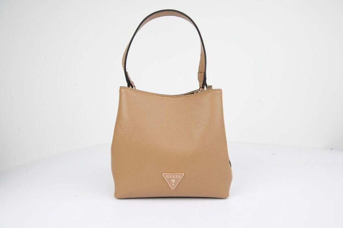 תיק Guess