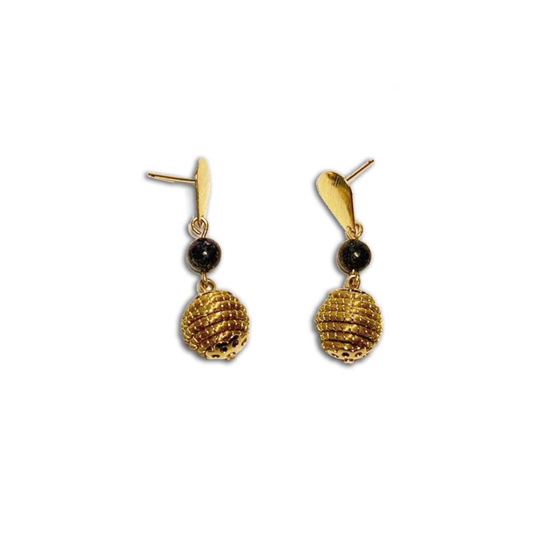 Ball Earings Black & Gold - Golden Plant