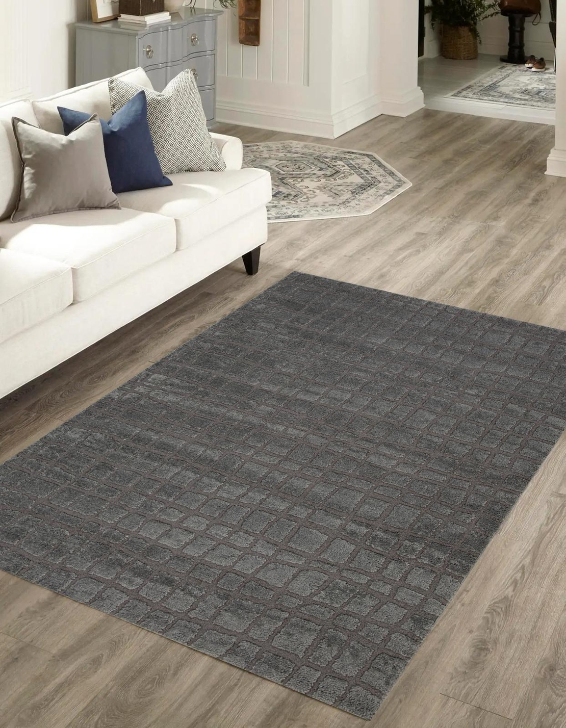 - שטיח נעים פרוותי ומודרני  2