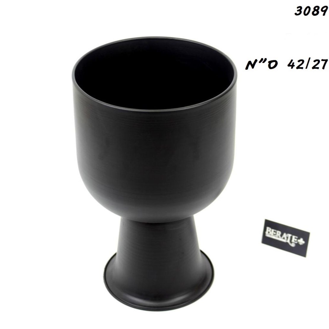 מעמד יחיד בצבע שחור 