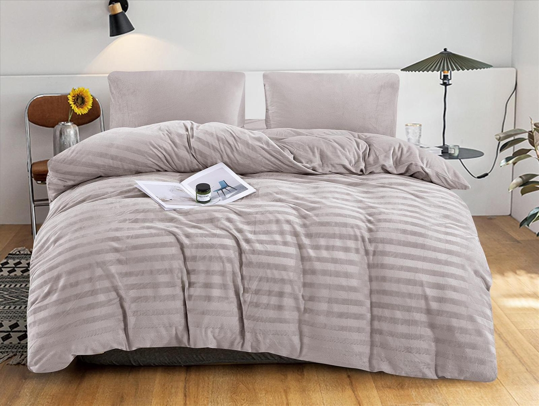 -                                                                                               - דגם פלאש- סט מצעים פלנל קטיפה מבד חורפי 3