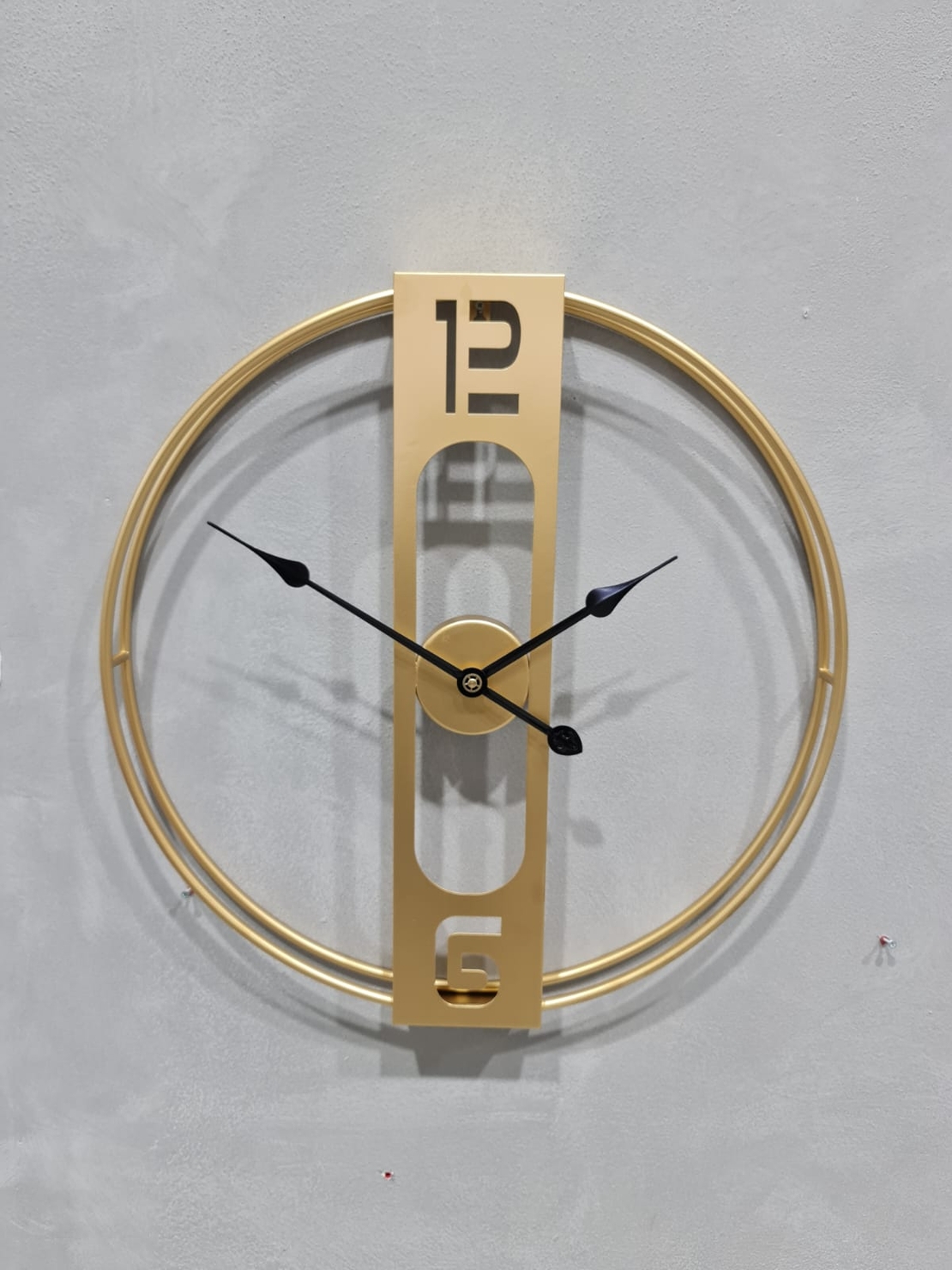 שעון - עגול זהב מספרים 12-6 - קוטר 60