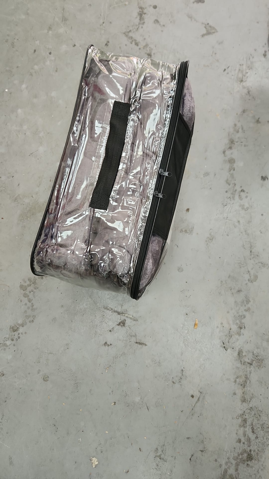 צד אחד פלנל צד אחד כבס עם מילוי | נובה | אפור כהה