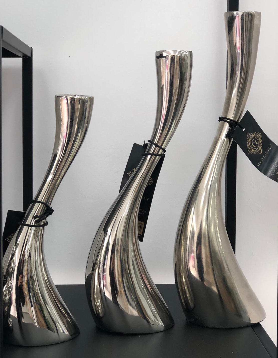 שלישיית פמוטים