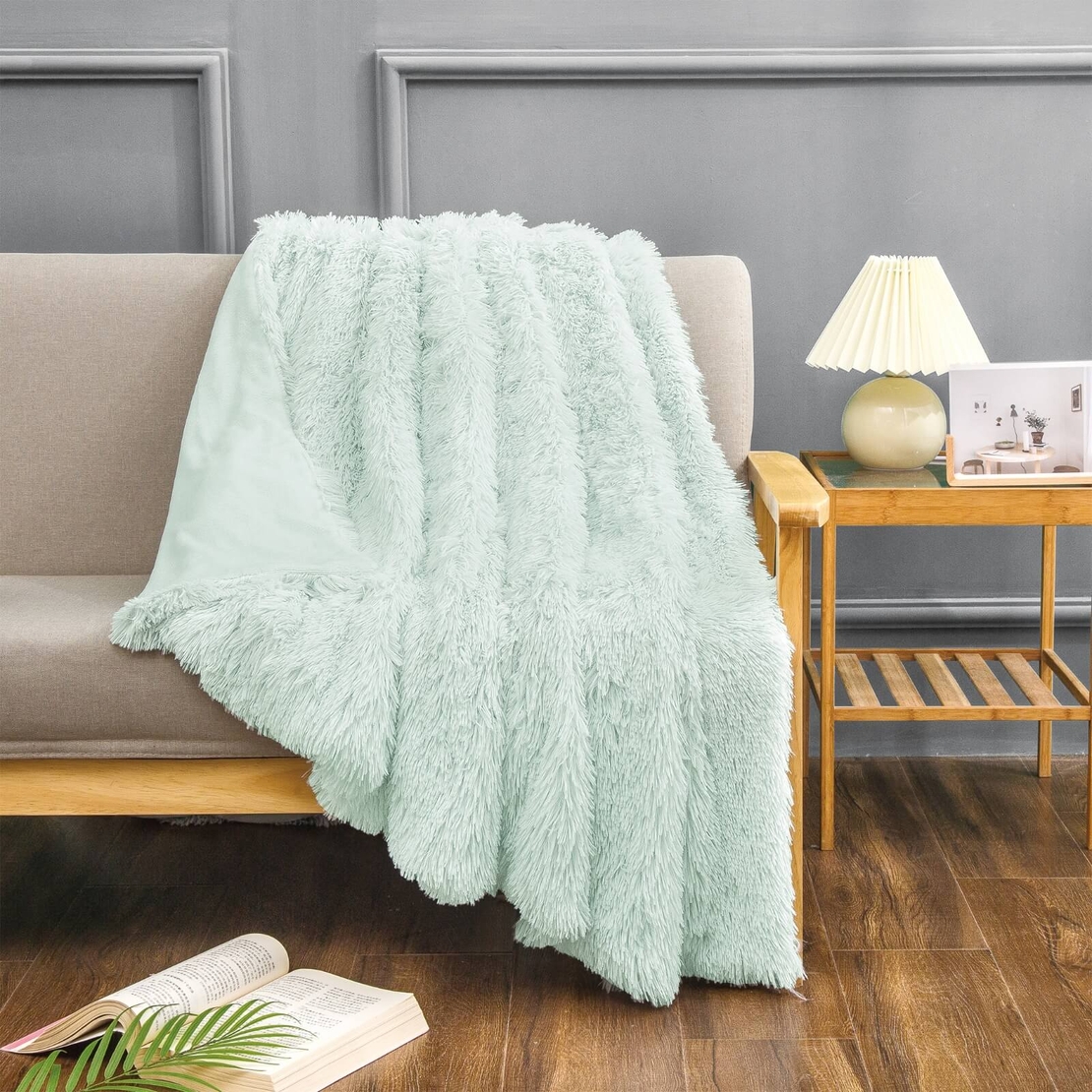 דגם: ליטוף ירוק