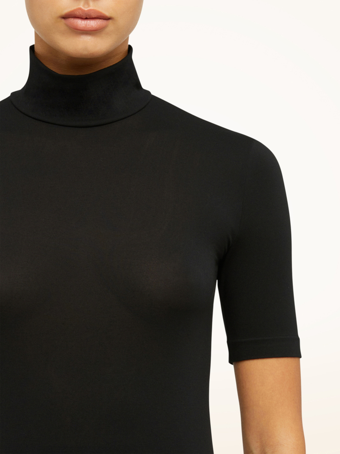WOLFORD AURORA TOP SHORT SLEEVES