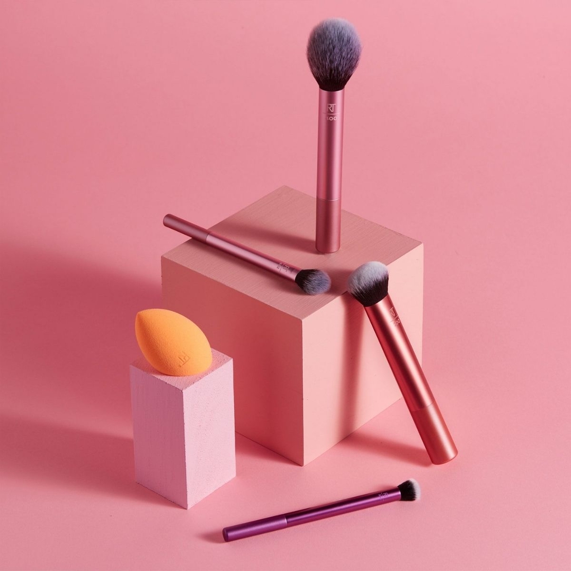 real techniques everyday essentials
