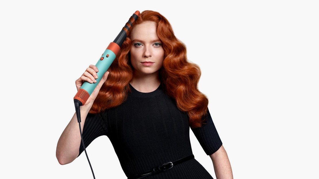 מעצב שיער ™Dyson Airwrap i.d בצבע טורקיז טופז Straight+Wavy