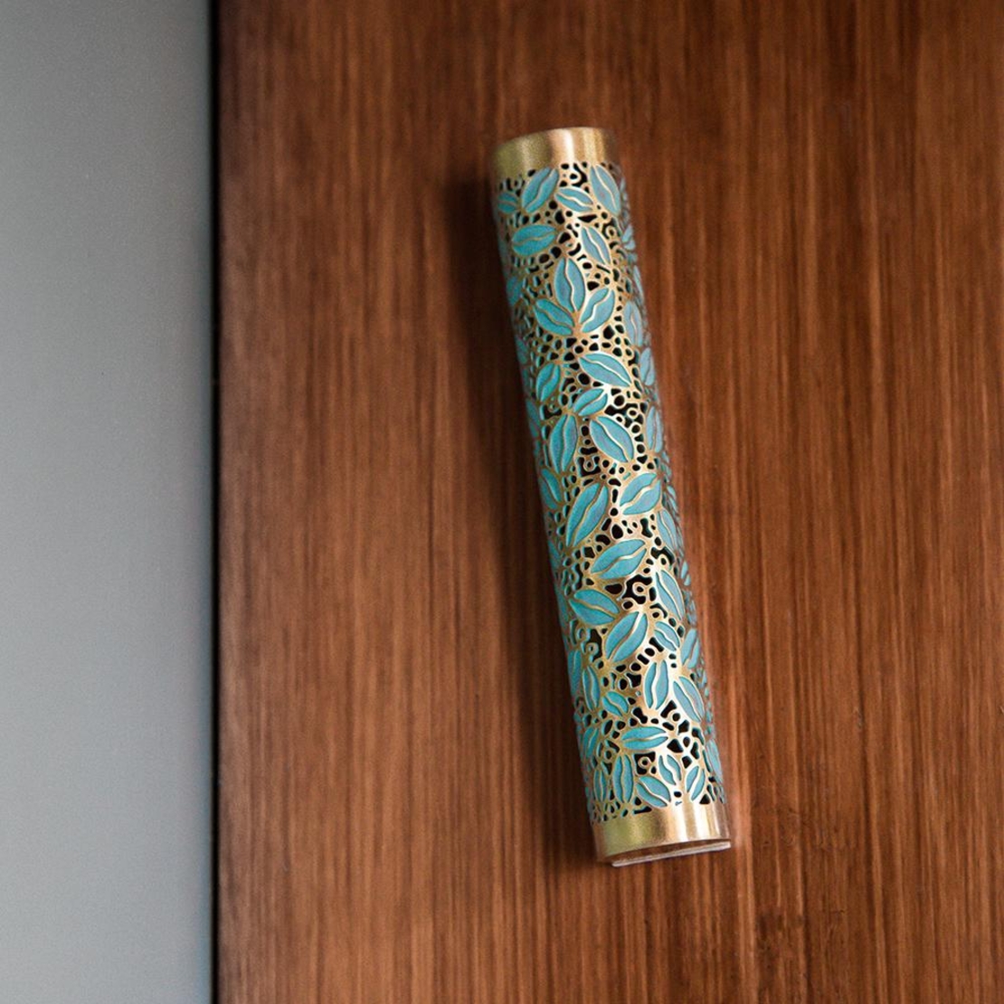 MEZUZAH TAPE LEAVES