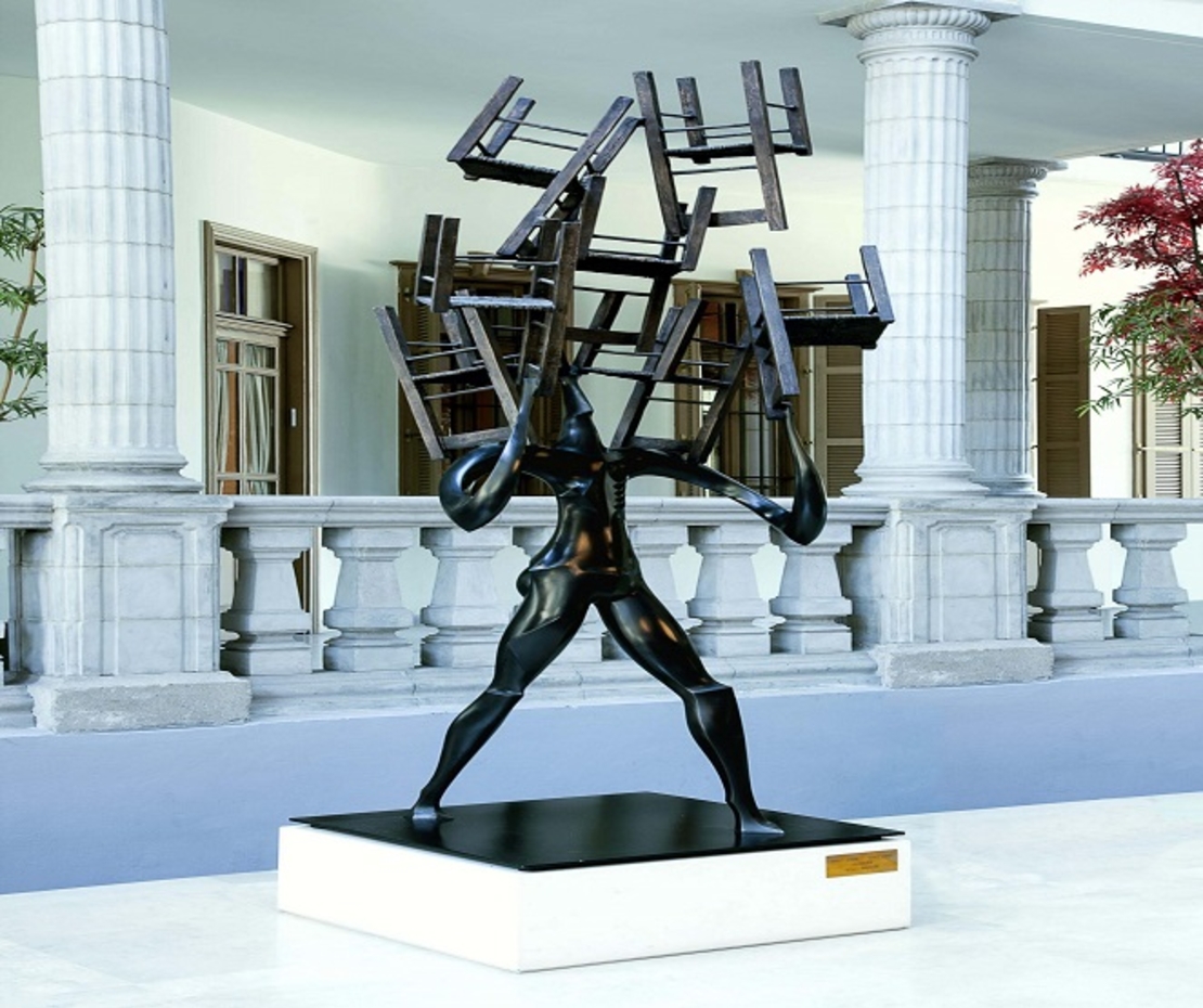 JUGGLER - ISAAC KAHN