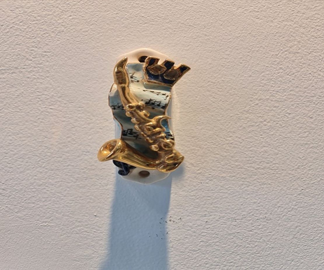 Saxophone mezuzah