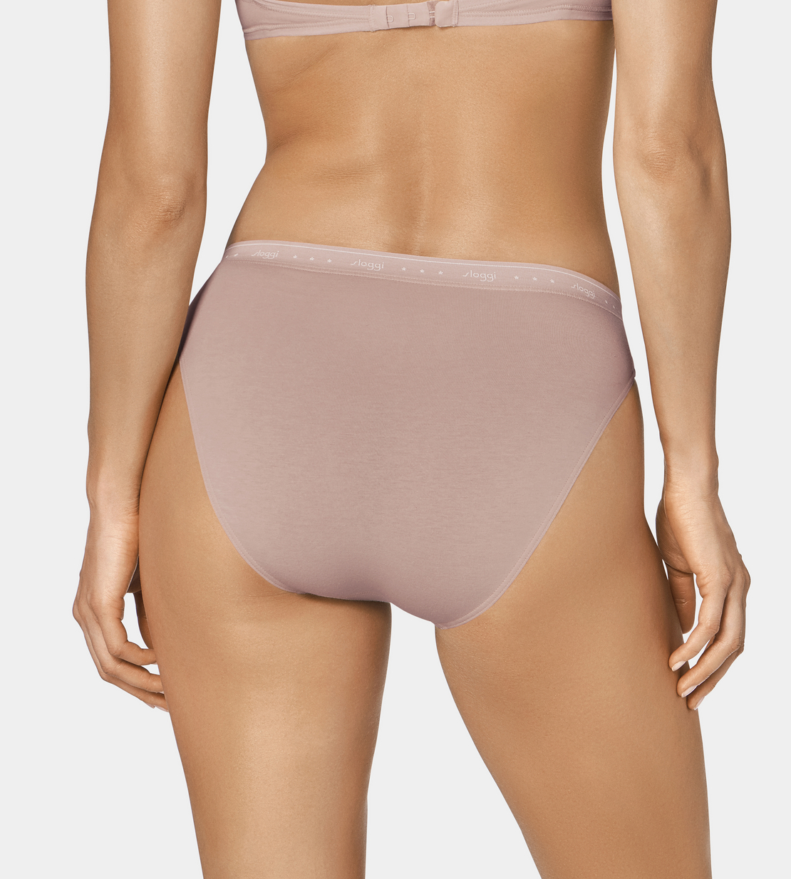 תחתון סלוגי 24/7 100 טאי  High Leg