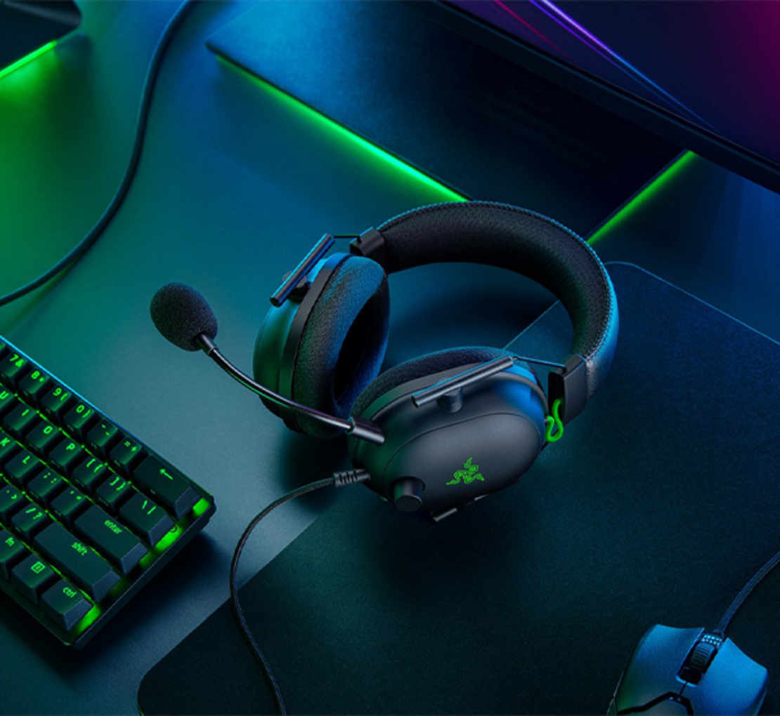 אוזניות גיימינג Razer BlackShark V2 USB