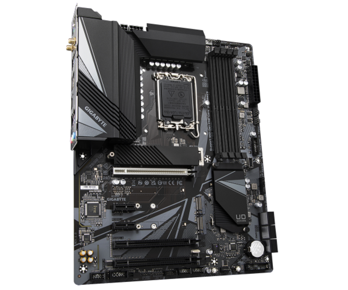 לוח דור 12 Gigabyte Z690 UD AX DDR5 Lga1700 WIFI6 DP HDMI INTEL