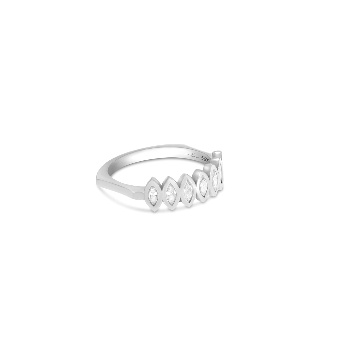 Sheva Diamonds Ring